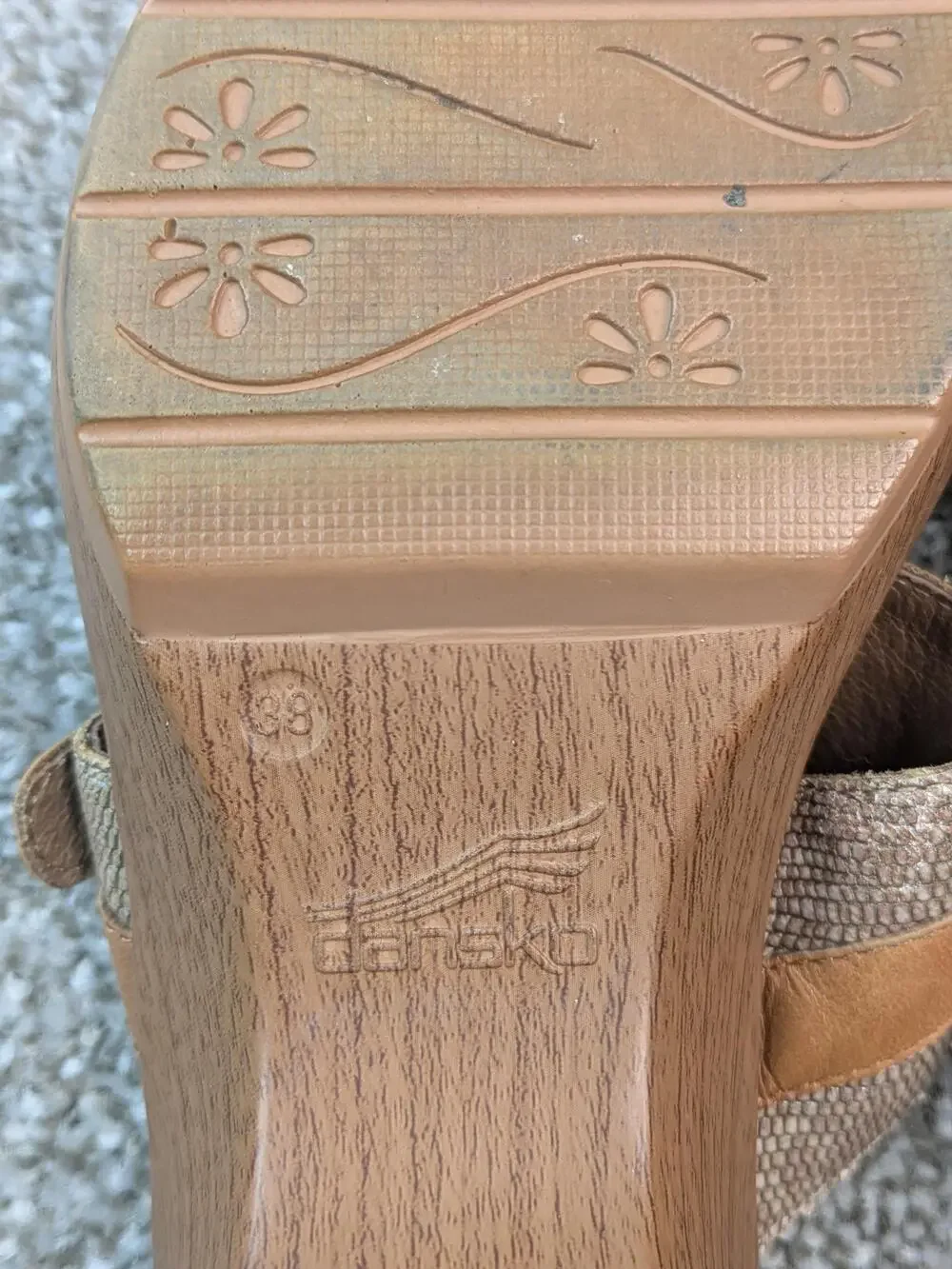Dansko Sandals Shoes Womens Size 38 8 7.5 Brown Jessie Wedge Slide Buckle Lizard